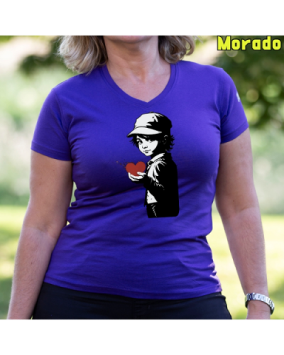 Camiseta Mujer Manga Corta-Corazon en Mano Morado