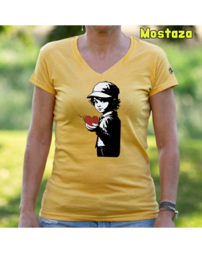 Camiseta Mujer Manga Corta-Corazon en Mano Mostaza