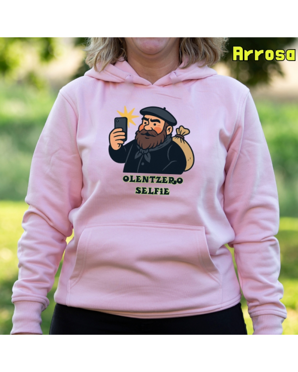 EmakumeTxanodunJertsea-Olentzero Selfie Arrosa