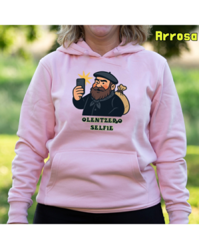 EmakumeTxanodunJertsea-Olentzero Selfie Arrosa