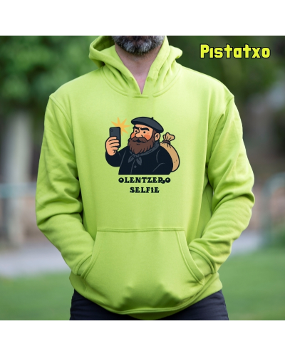 Gizonezkoen Txanodun Jertsea - Olentzero Selfie