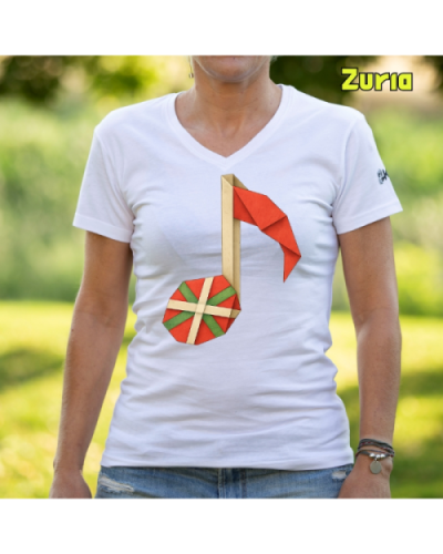 Emakume Kamiseta-Ikurriñaren doinuan Zuria