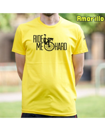 Diseño sobre la dualidad de la expresión ride me hard.