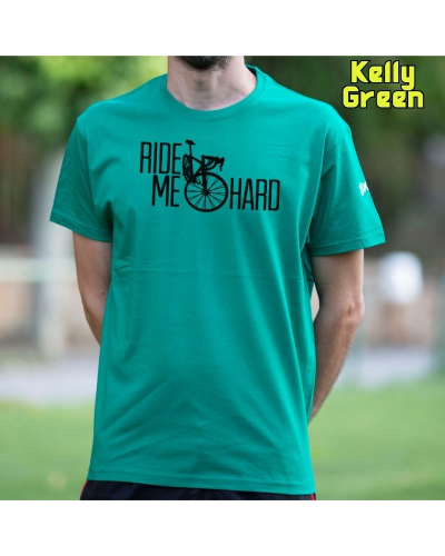 Diseño sobre la dualidad de la expresión ride me hard.