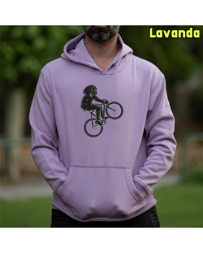 Diseño original y divertido de El Yeti saltando con la bicicleta.