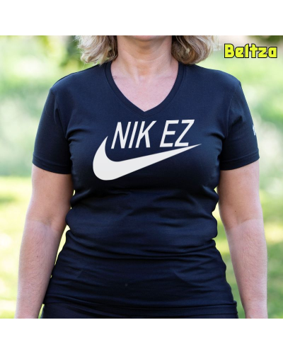 Emakumeen Kamiseta - Nike Ez