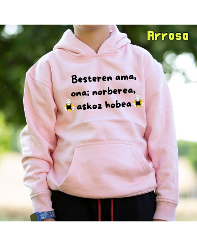 Haurren jertsea kaputxarekin - Besteren  Ama Ona Norberea