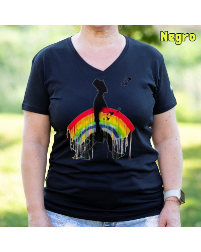 Camiseta Mujer Arcoiris Bajo El Brazo - manga corta